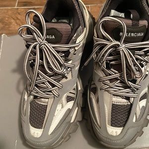 Balenciaga runners grey